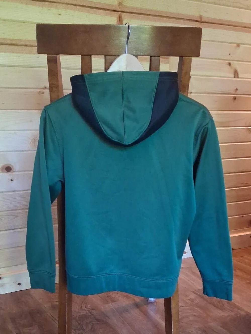 Nike youth pullover